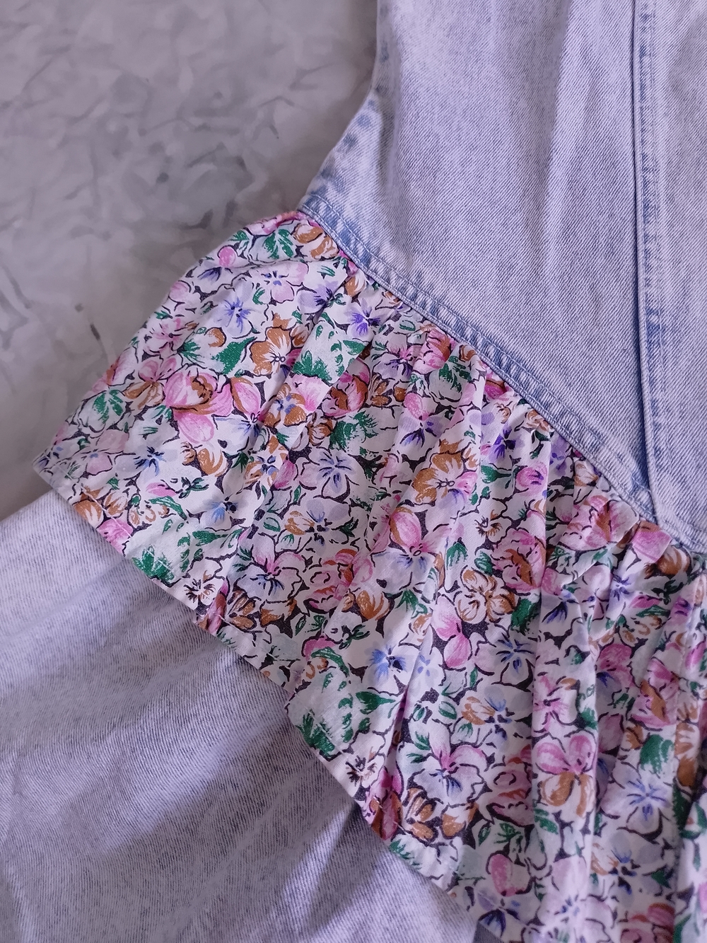Vintage 80s 90s Acid Wash  Floral Ruffle Mini Short Dress - Picture 9 of 12